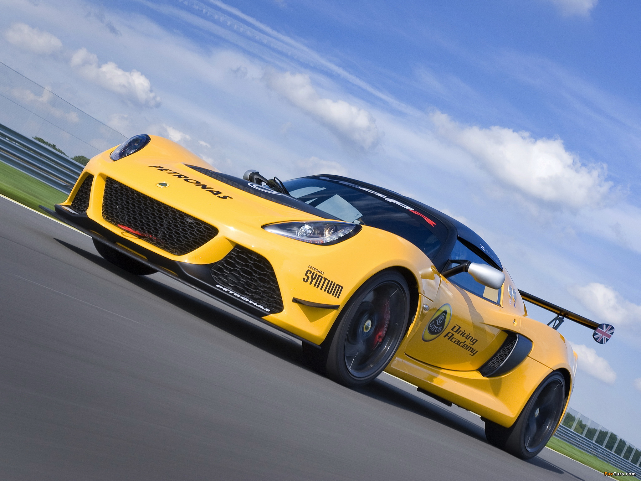 Images of Lotus Exige V6 Cup R 2013 (2048 x 1536)