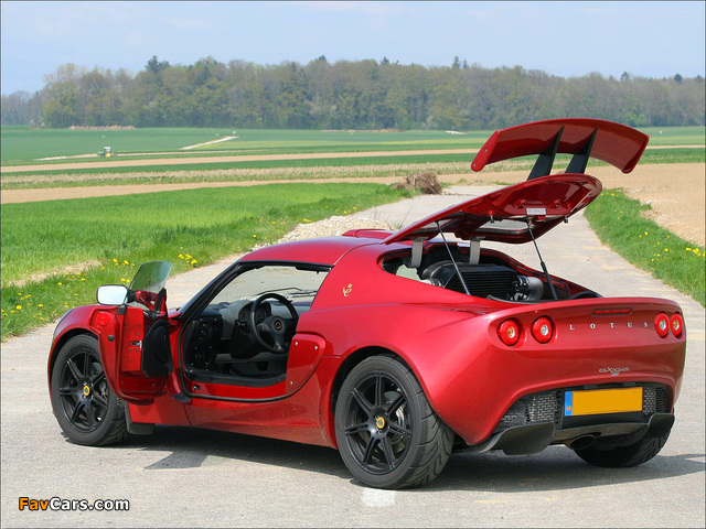 Lotus Exige 2004 wallpapers (640 x 480)