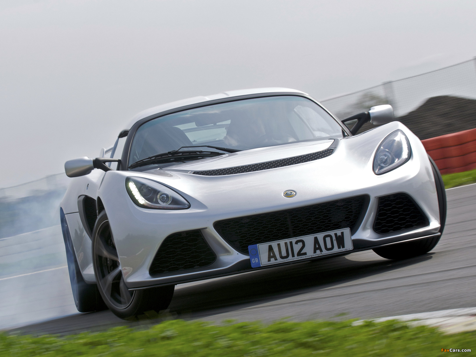 Lotus Exige S 2011 wallpapers (1600 x 1200)