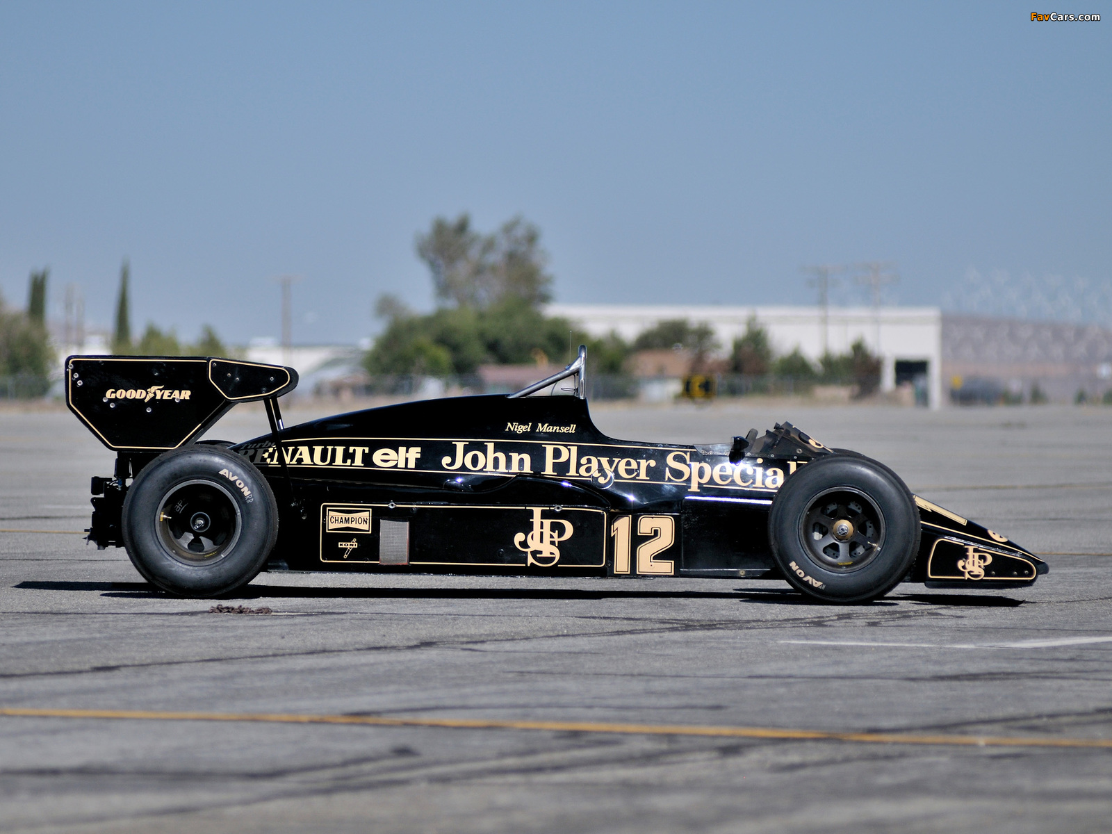 Images of Lotus 95T 1984 (1600 x 1200)