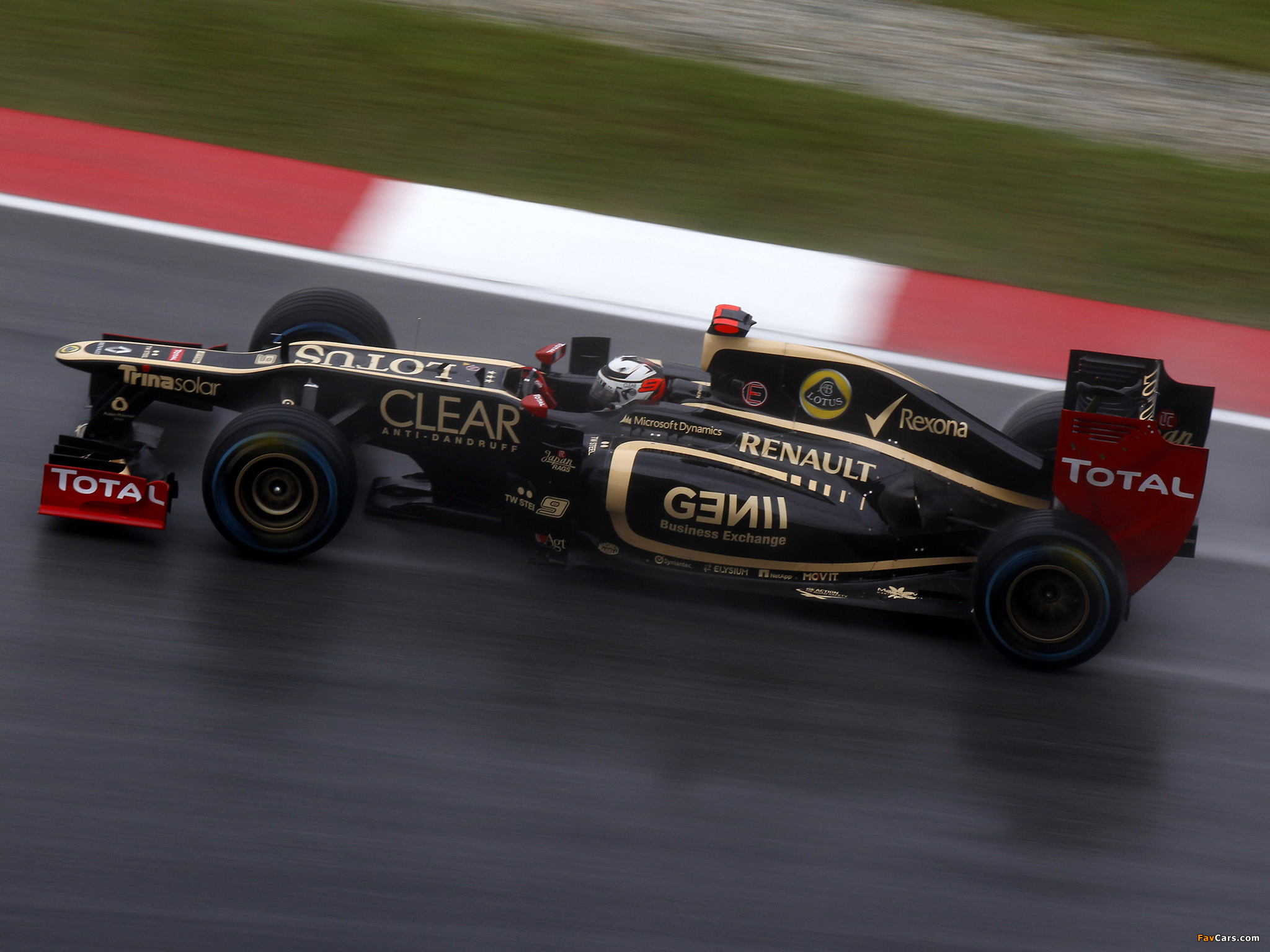 Images of Lotus E20 2012 (2048 x 1536)