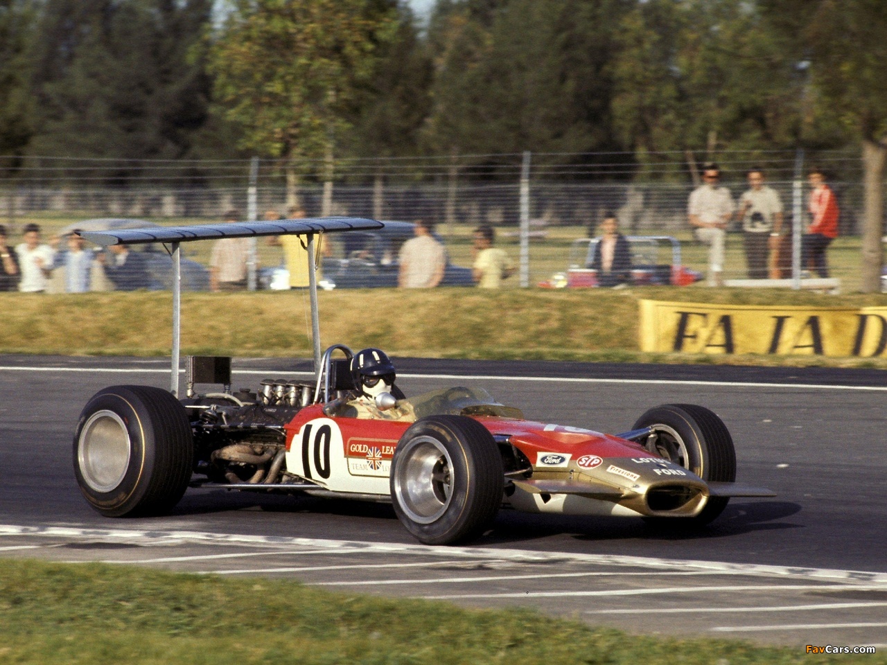 Photos of Lotus 49B 1968 (1280 x 960)