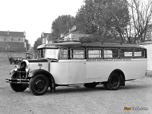 Luc Court MC4 Atlantic Bus 1934– images (640 x 480)