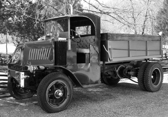 Pictures of Mack AK 1927–36