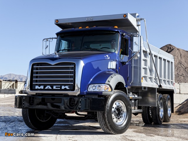 Mack Granite 2002 photos (640 x 480)