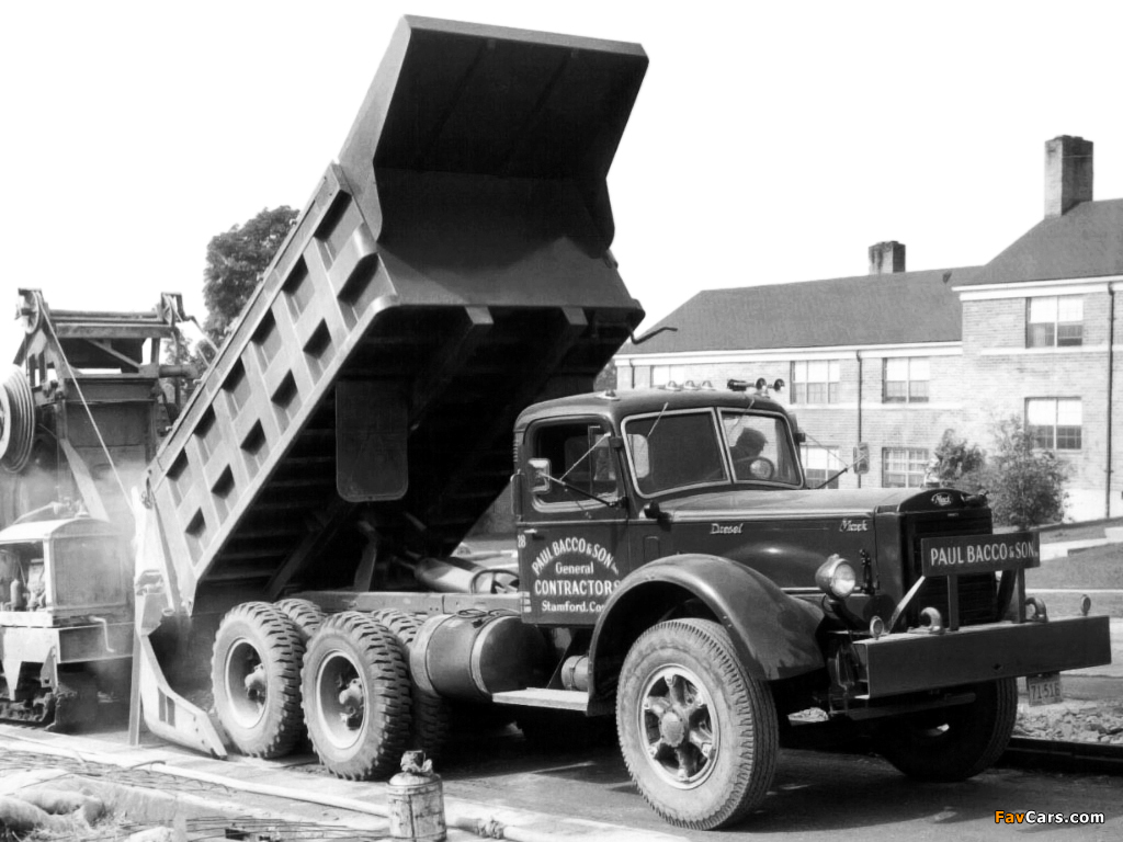 Mack LJSWX 1940–56 images (1024 x 768)