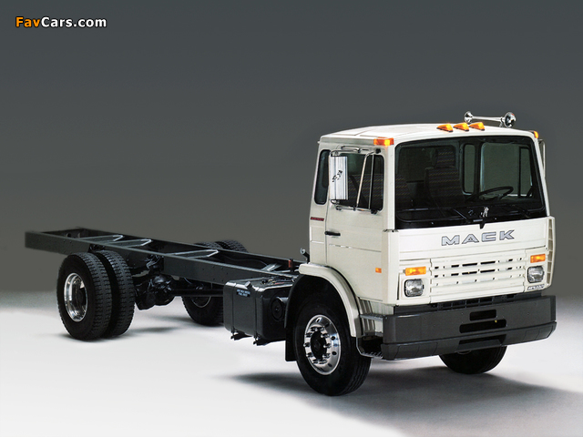 Mack MS Chassis Cab 1993 pictures (640 x 480)