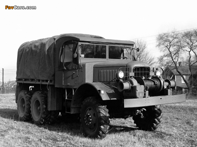 Photos of Mack NO-1 7 ½-ton 6x6 1940 (640 x 480)