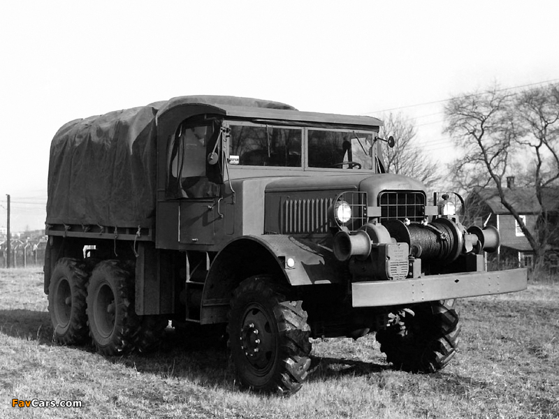 Photos of Mack NO-1 7 ½-ton 6x6 1940 (800 x 600)
