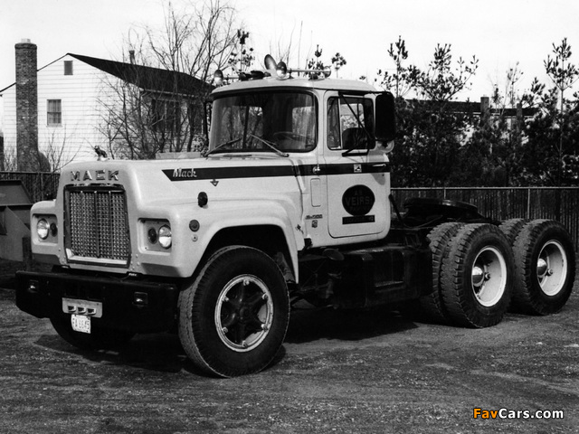 Pictures of Mack R700 1965–90 (640 x 480)