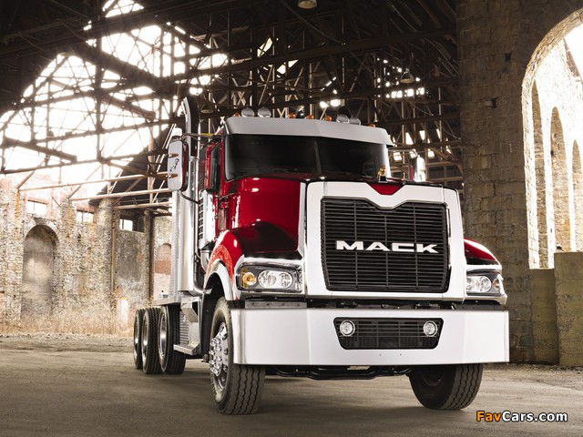 Mack Titan 2007 wallpapers (640 x 480)