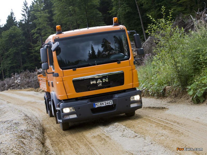 Pictures of MAN TGL 8.180 Crew Cab Tipper 2008–12 (800 x 600)