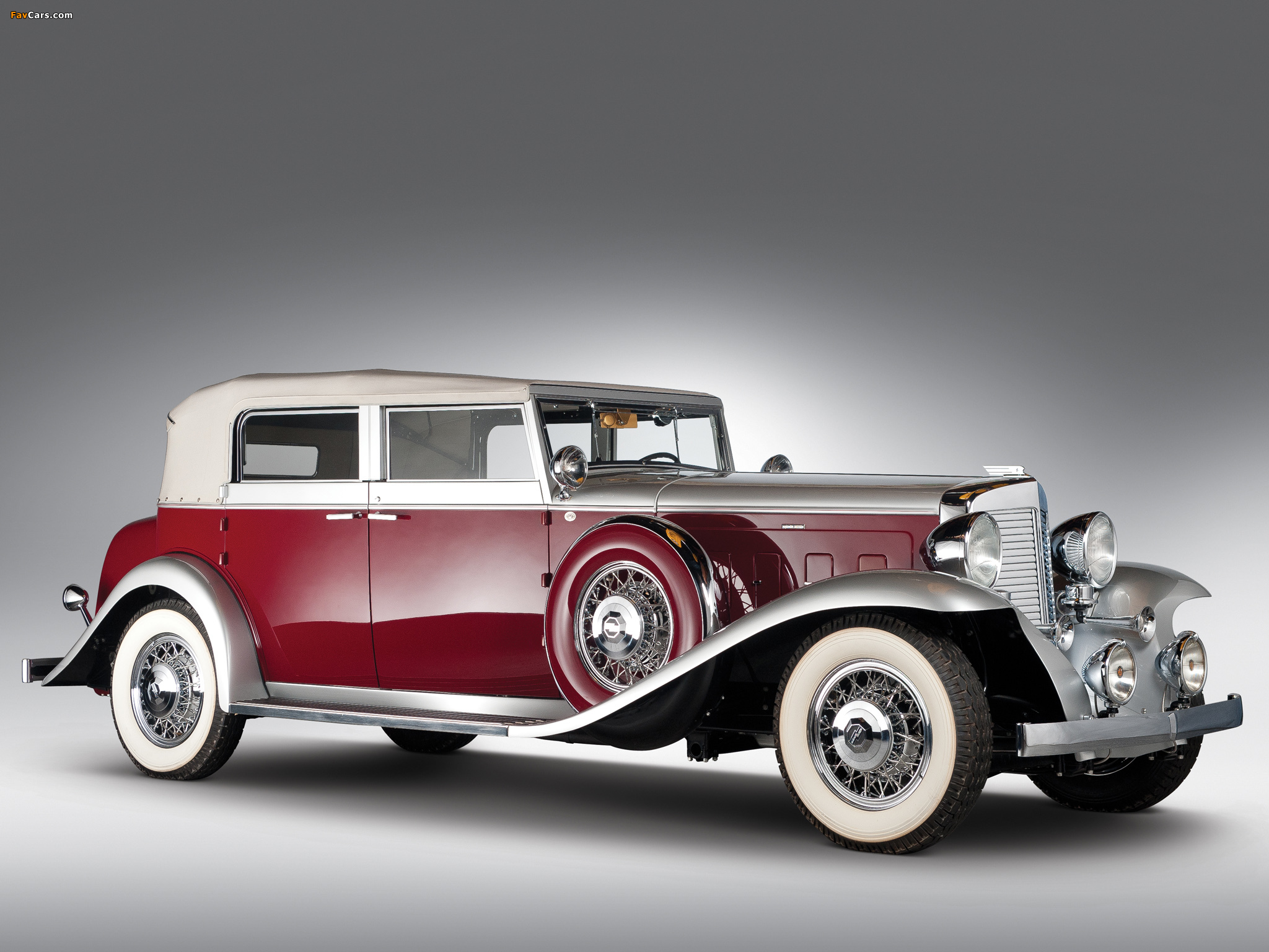 Images of Marmon Sixteen Convertible Sedan 1933 (2048 x 1536)