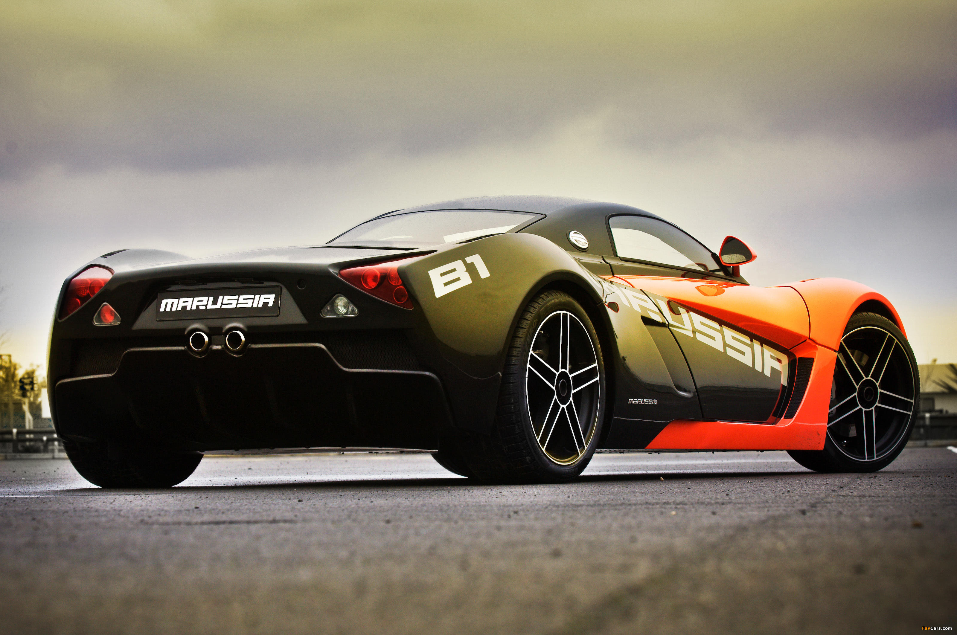 Marussia B1 (4114-000010) 2009–14 images (3200 x 2124)
