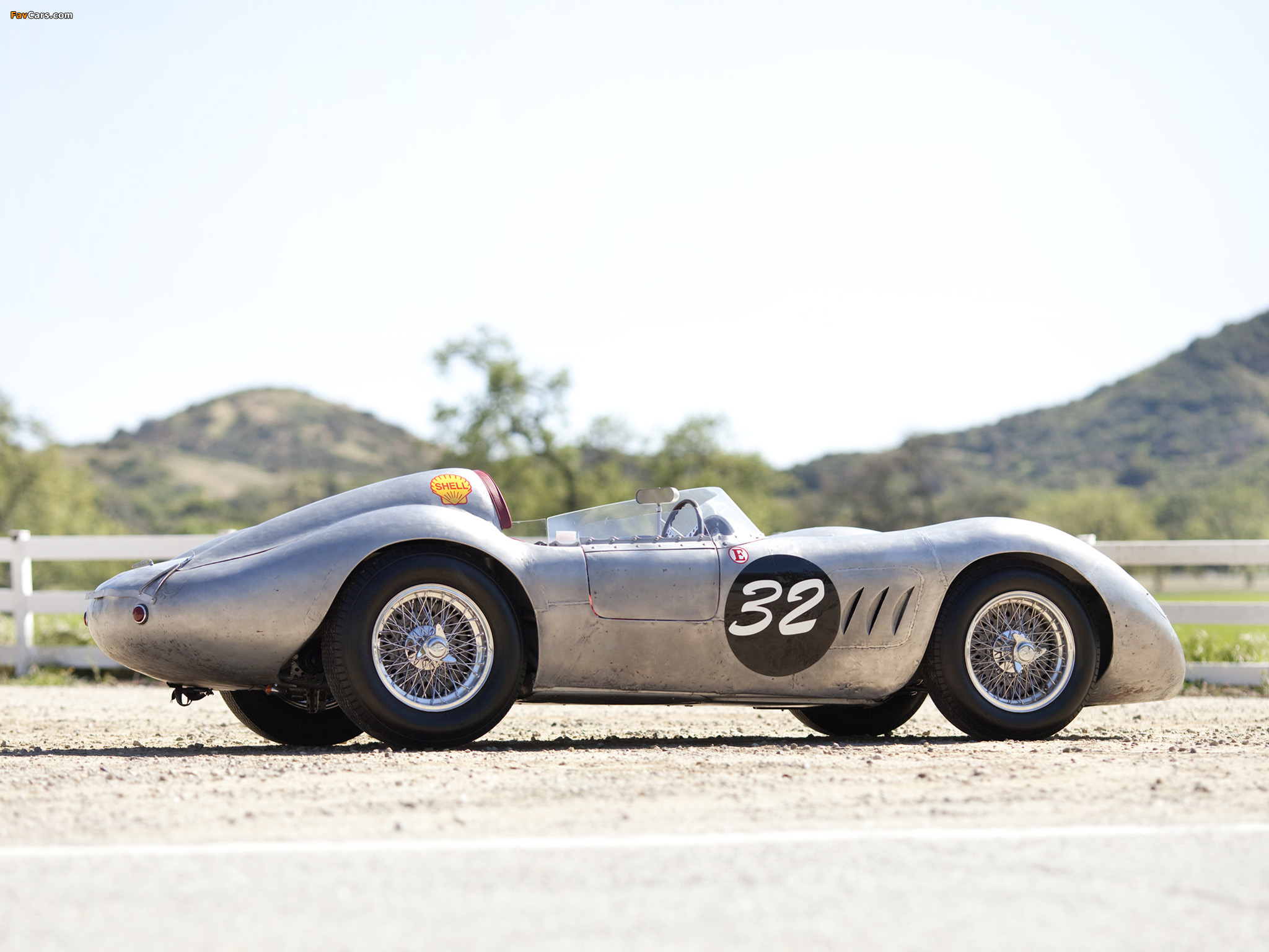 Maserati 200S 1955–56 wallpapers (2048 x 1536)