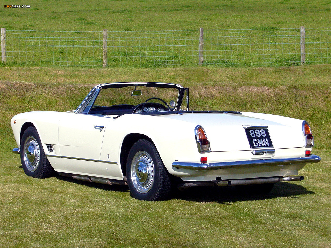 Photos of Maserati 3500 Spyder UK-spec 1959–64 (1280 x 960)