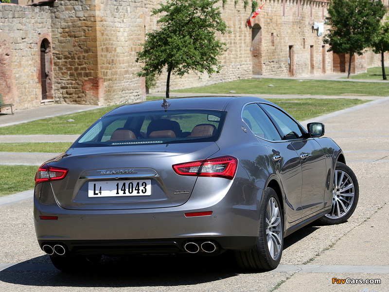 Maserati Ghibli 2013 images (800 x 600)