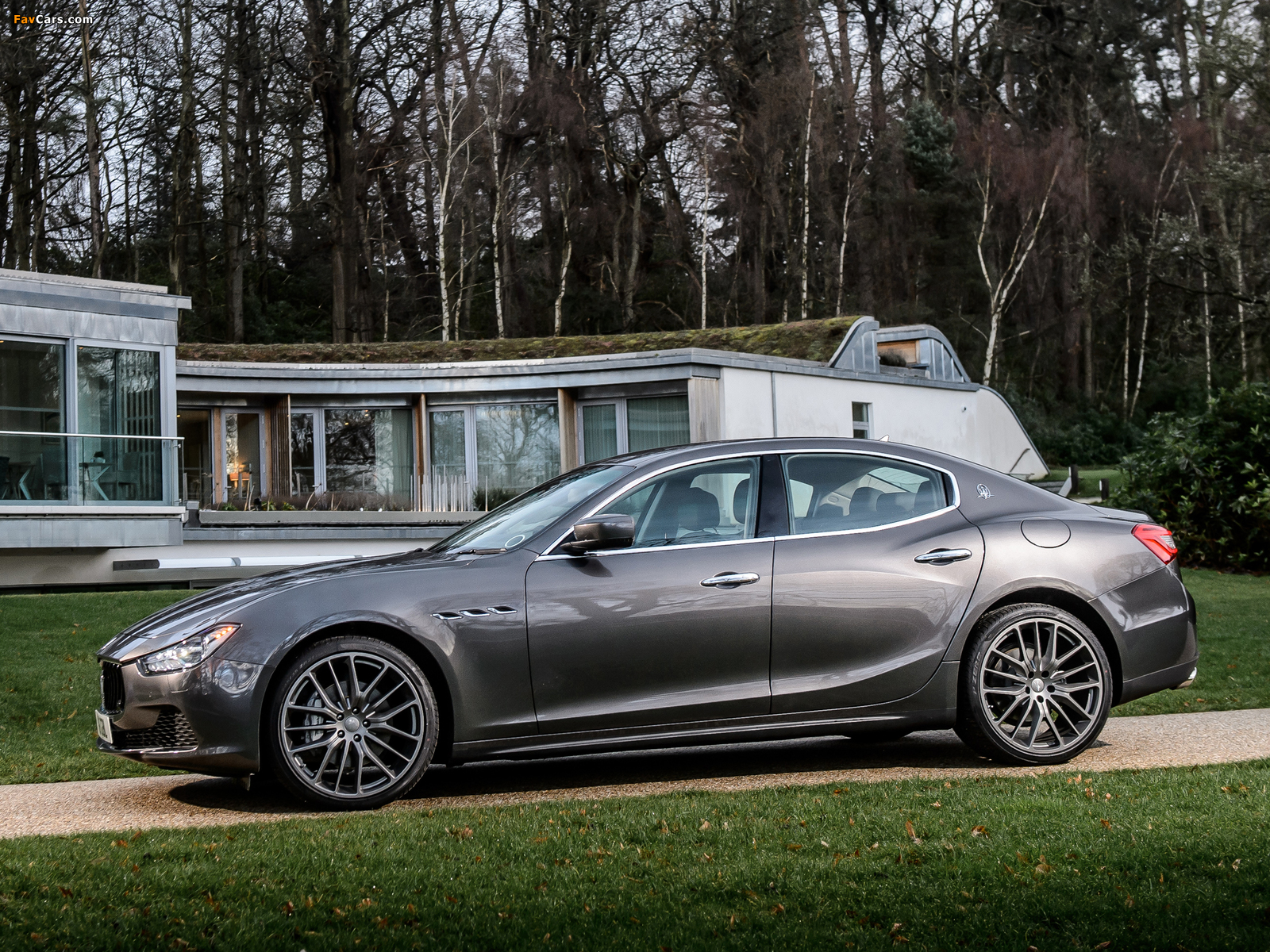 Maserati Ghibli UK-spec 2013 images (1600 x 1200)