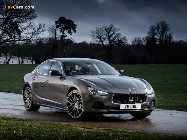 Maserati Ghibli UK-spec 2013 photos (640 x 480)