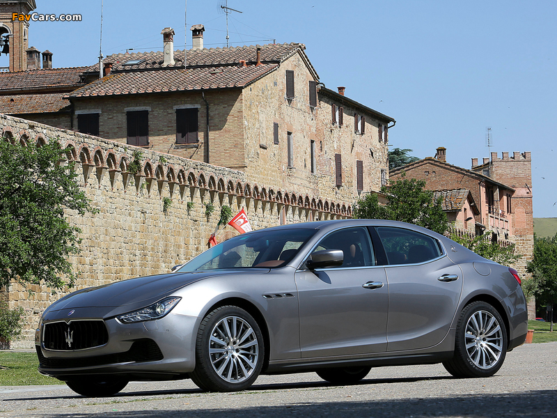 Maserati Ghibli 2013 photos (800 x 600)