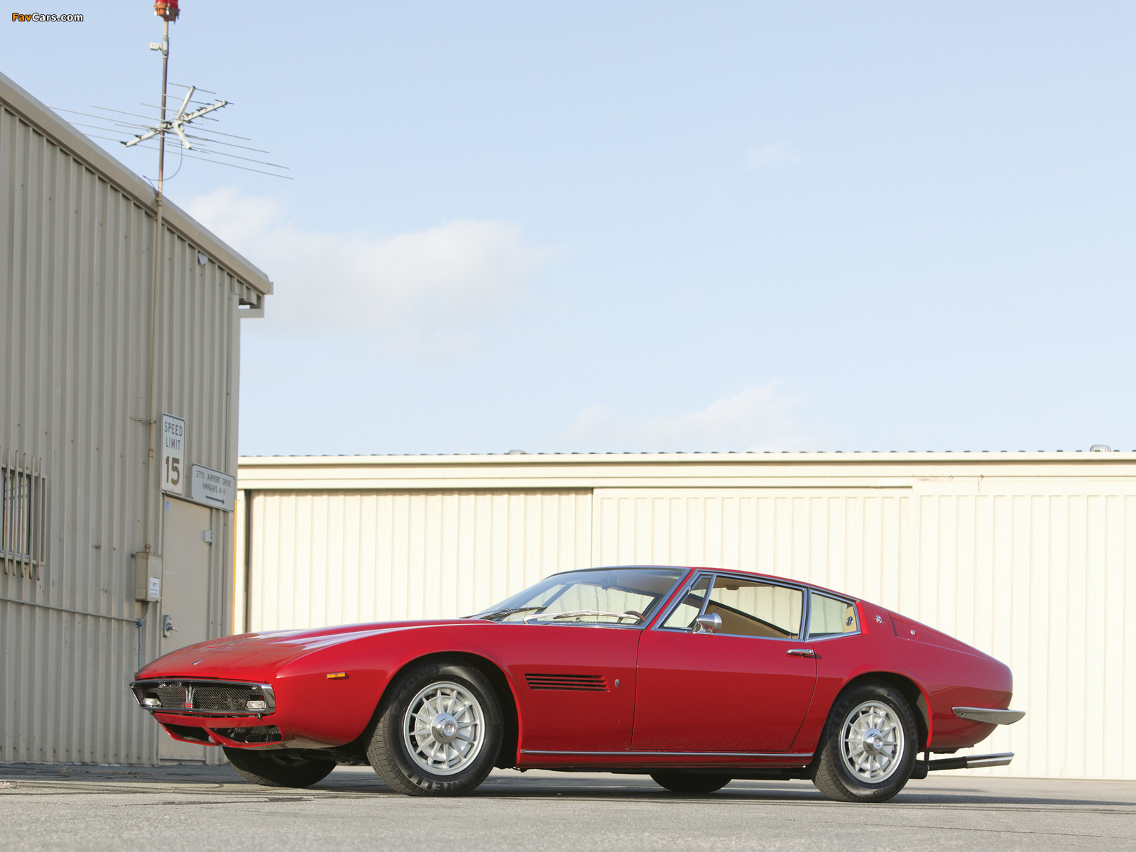 Photos of Maserati Ghibli (AM115) 1967–73 (1600 x 1200)