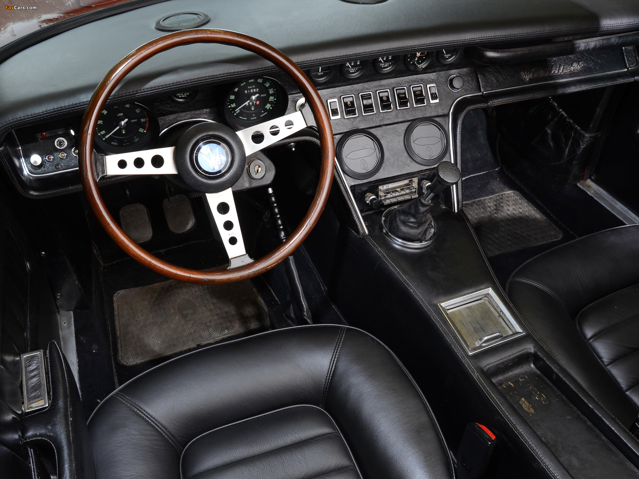 Maserati Ghibli Spyder SS 1970–73 wallpapers (2048 x 1536)