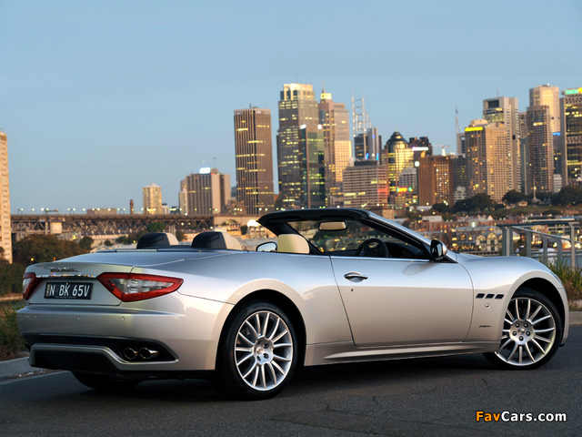 Images of Maserati GranCabrio AU-spec 2010 (640 x 480)