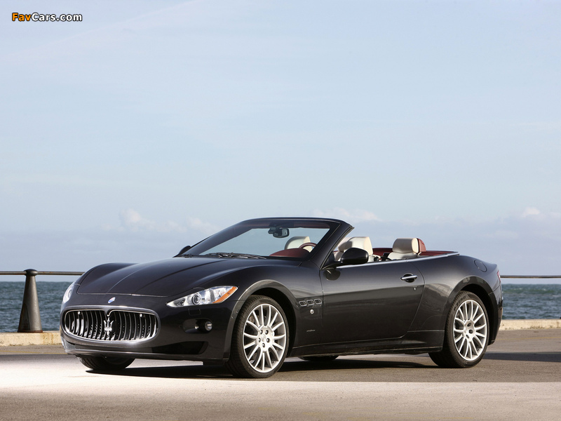 Images of Maserati GranCabrio 2010 (800 x 600)