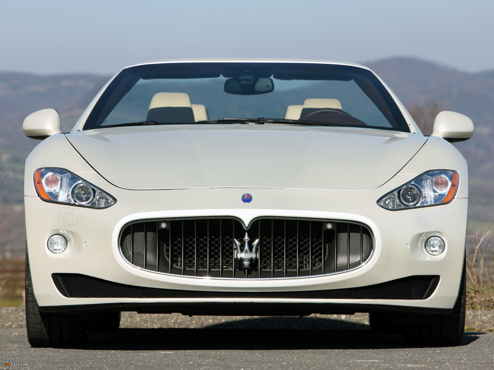Maserati GranCabrio 2010 images (2048 x 1536)