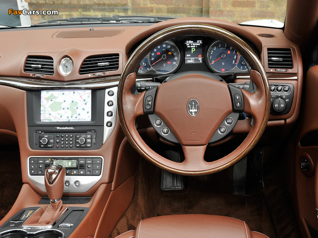 Maserati GranCabrio UK-spec 2010 photos (640 x 480)