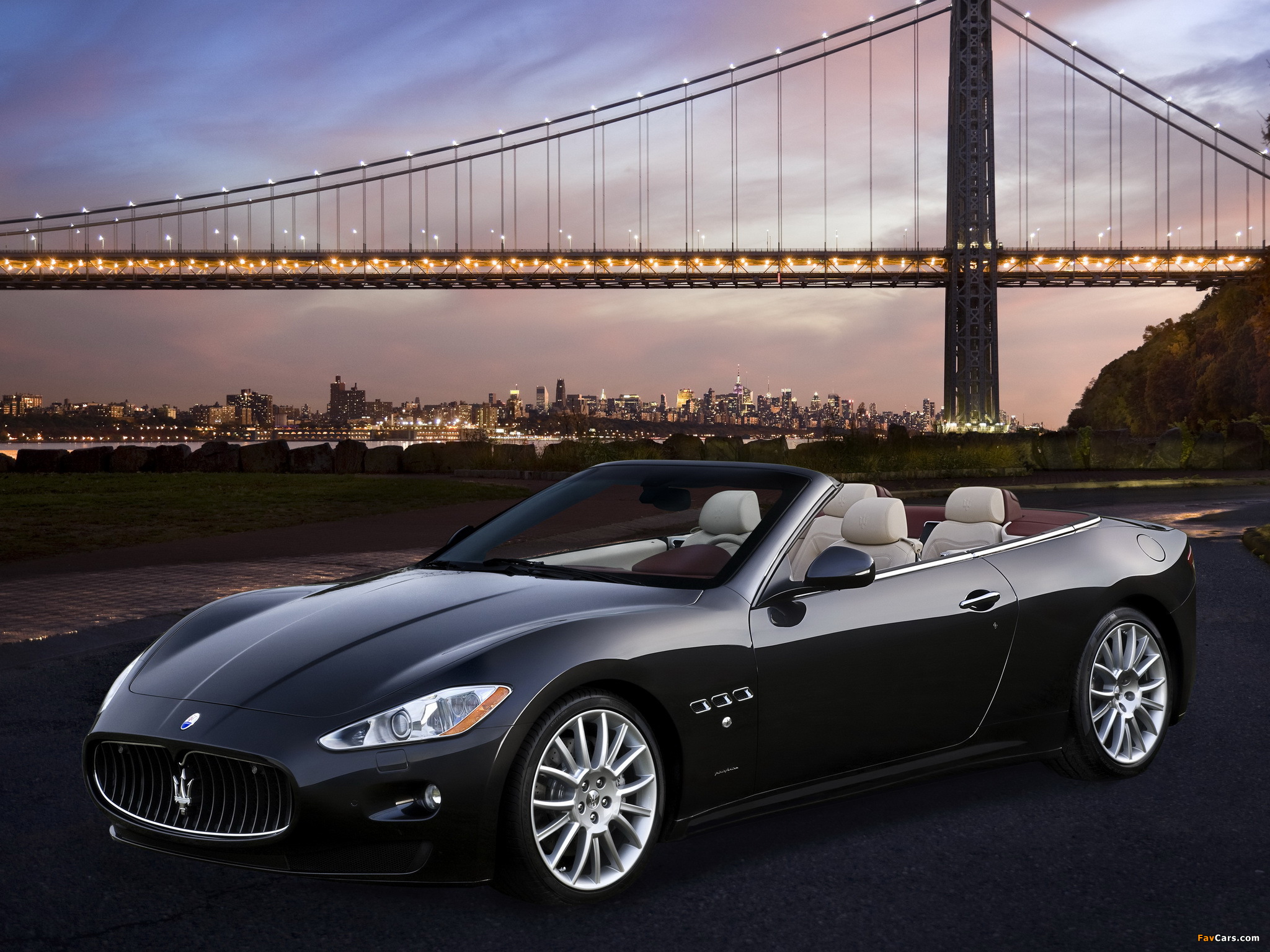 Maserati GranCabrio 2010 wallpapers (2048 x 1536)