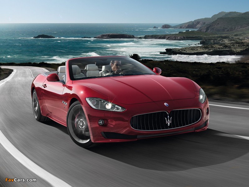 Photos of Maserati GranCabrio Sport 2011 (800 x 600)