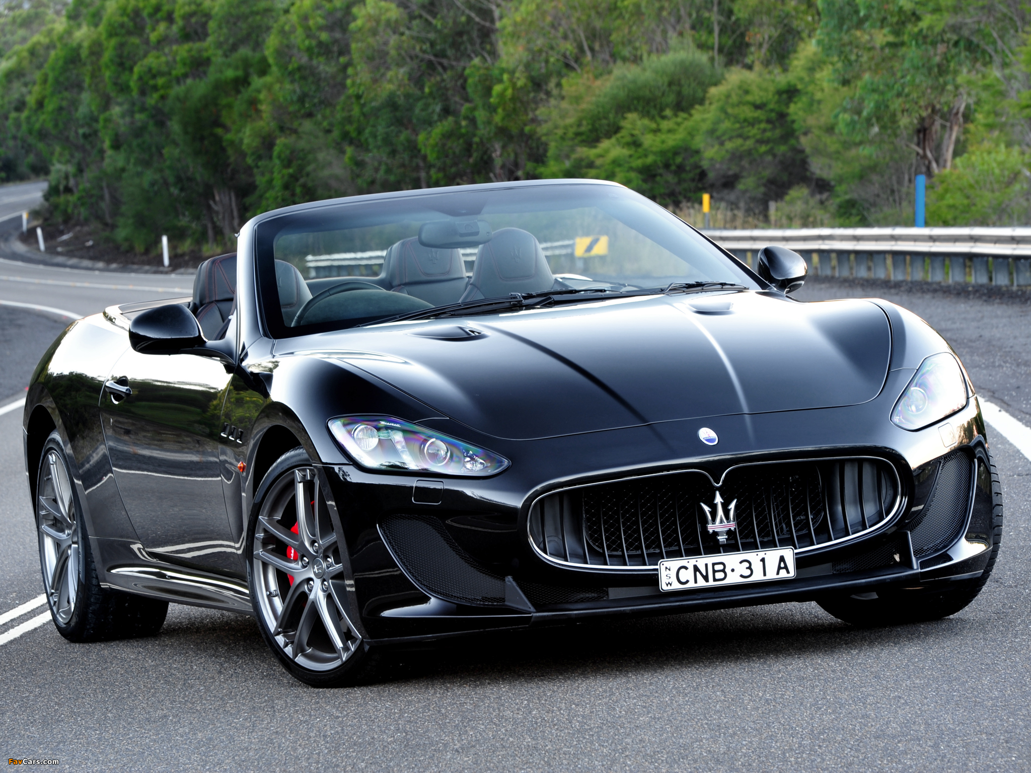 Photos of Maserati GranCabrio MC AU-spec 2013 (2048 x 1536)