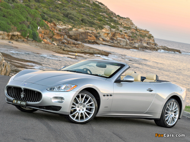 Pictures of Maserati GranCabrio AU-spec 2010 (640 x 480)