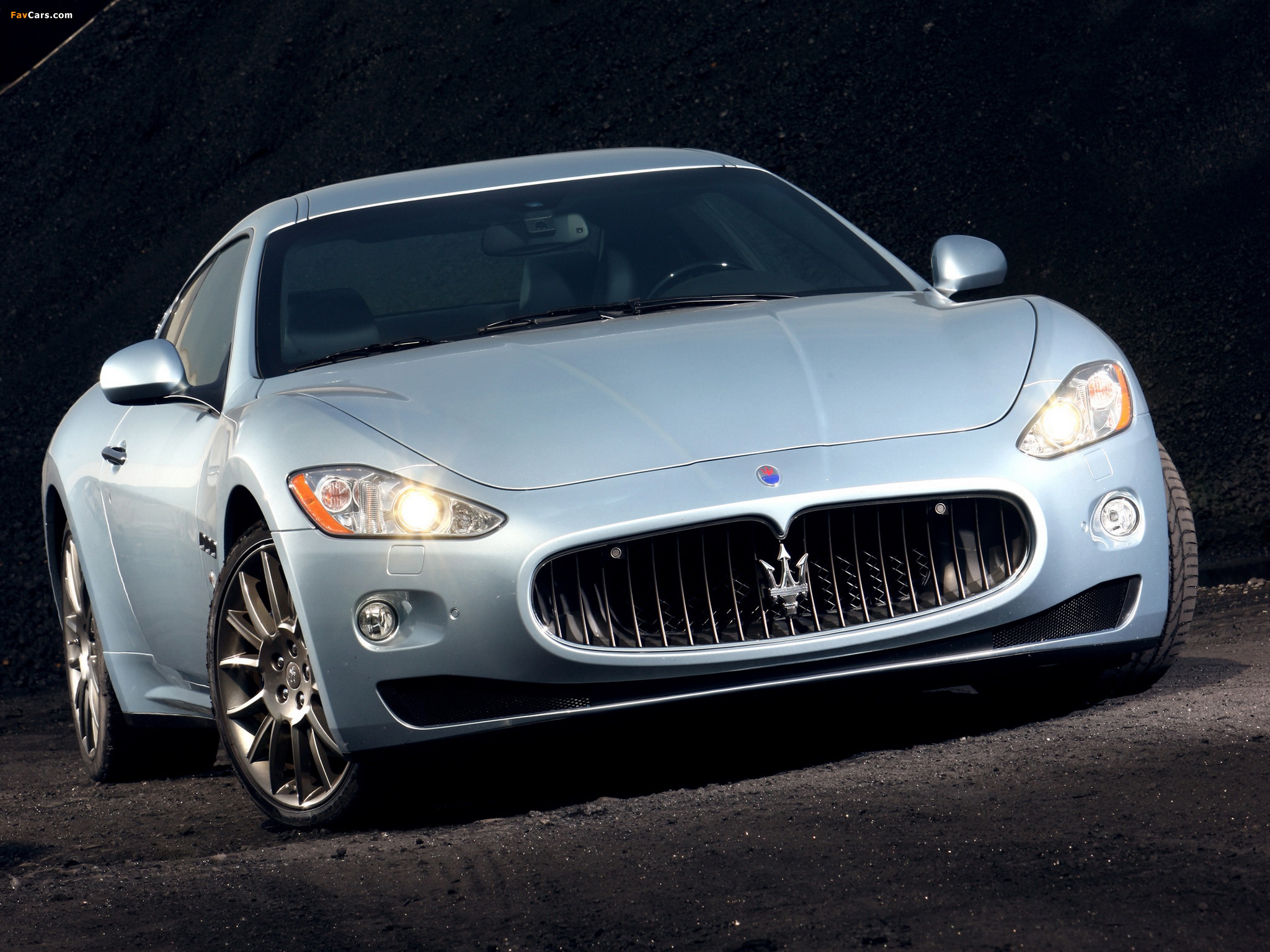 Images of Maserati GranTurismo S Automatic 2009–12 (2048 x 1536)