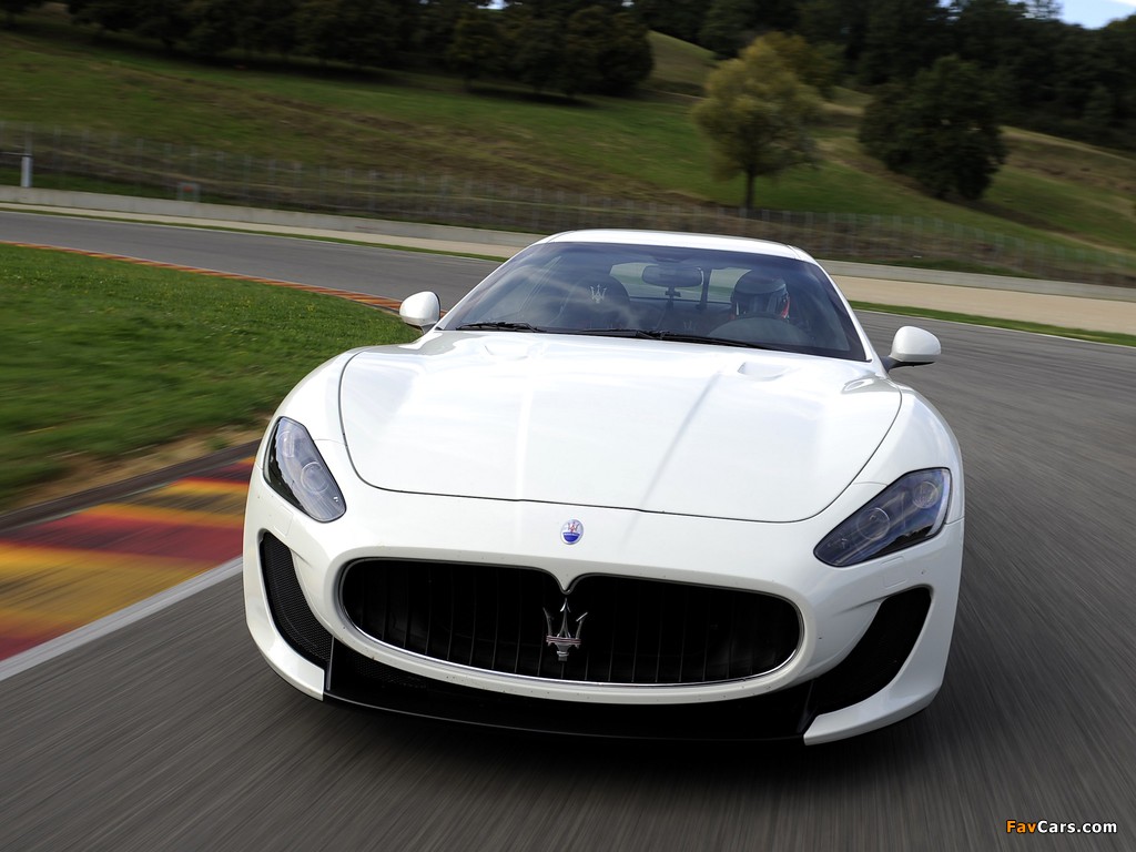 Images of Maserati GranTurismo MC Stradale 2010–13 (1024 x 768)