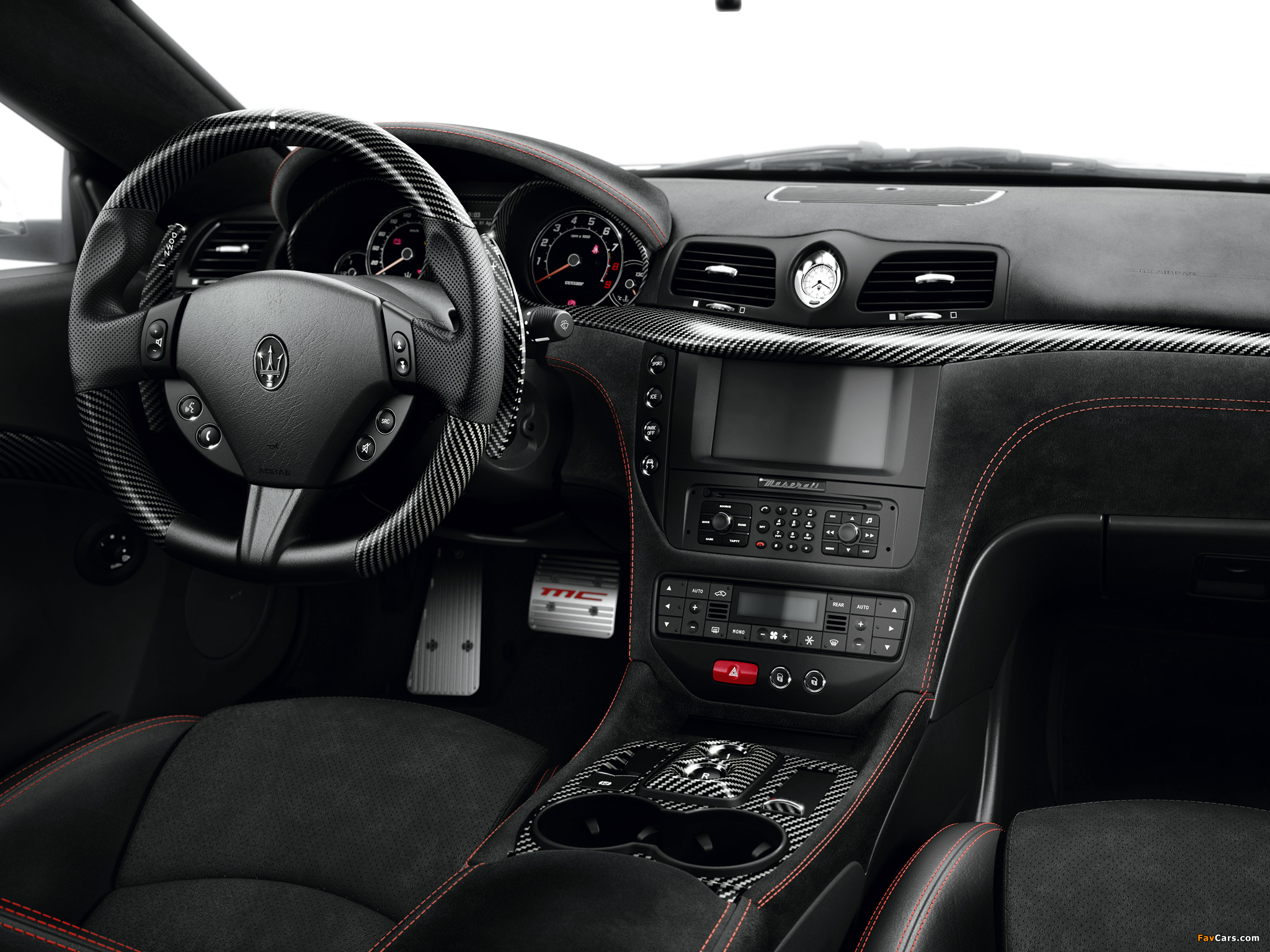 Images of Maserati GranTurismo MC Stradale 2013 (2048 x 1536)