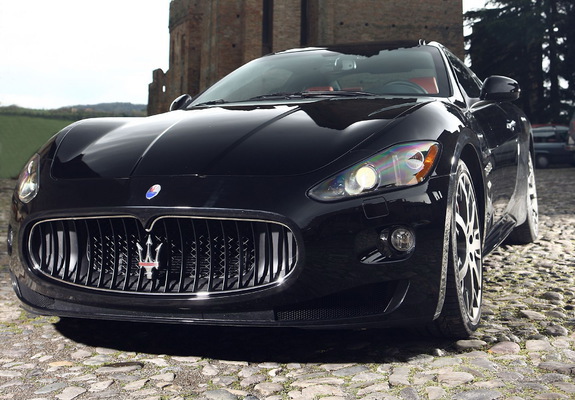 Maserati GranTurismo S 2008–12 images