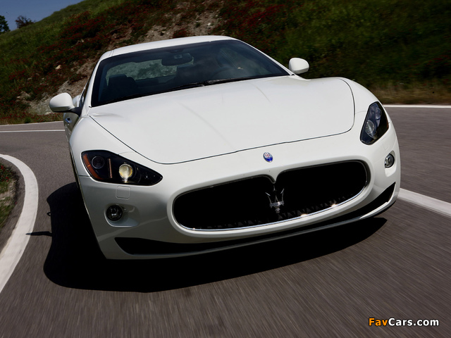 Maserati GranTurismo S 2008–12 wallpapers (640 x 480)