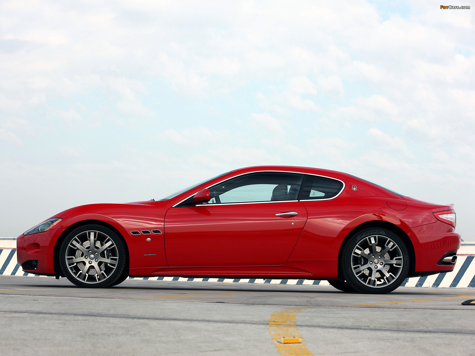 Maserati GranTurismo S 2008–12 wallpapers (1600 x 1200)