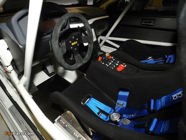 Maserati GranTurismo MC GT4 2009 images (640 x 480)