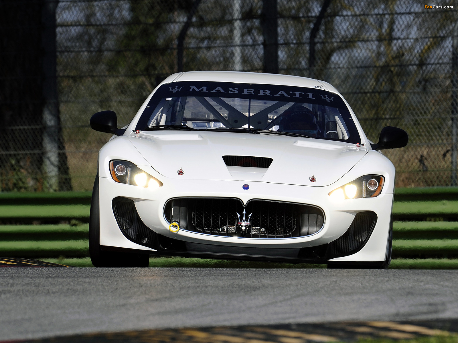 Maserati GranTurismo MC Trofeo 2010–11 images (1600 x 1200)