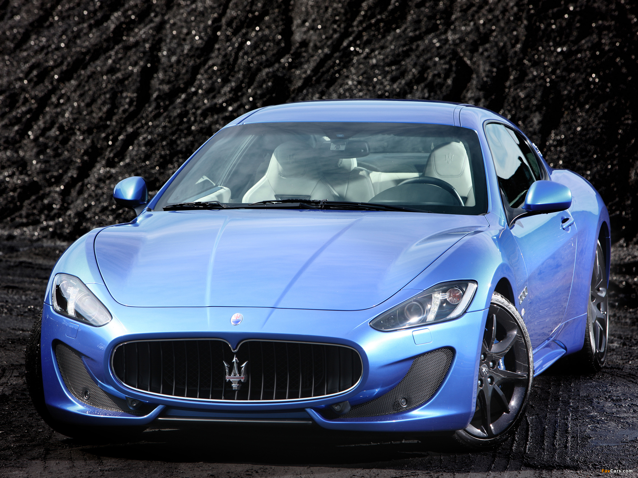Maserati GranTurismo Sport 2012 images (2048 x 1536)