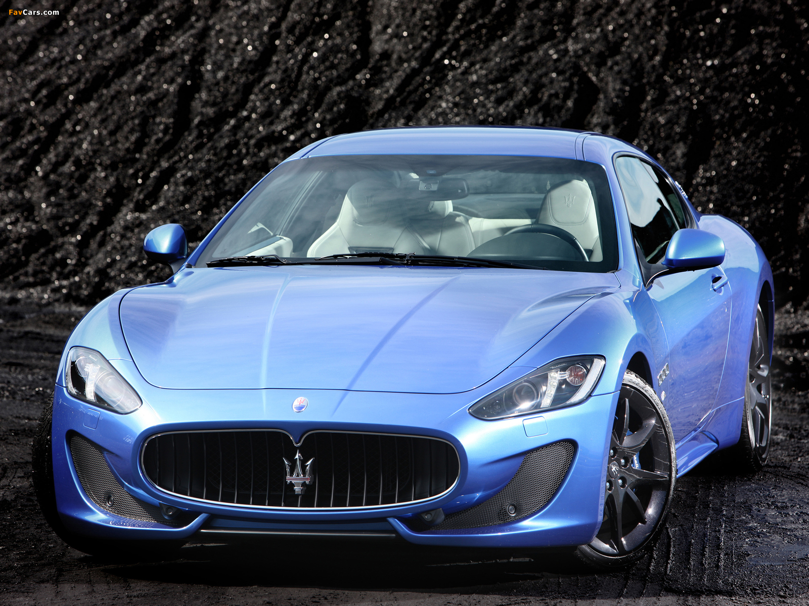 Maserati GranTurismo Sport 2012 images (1600 x 1200)