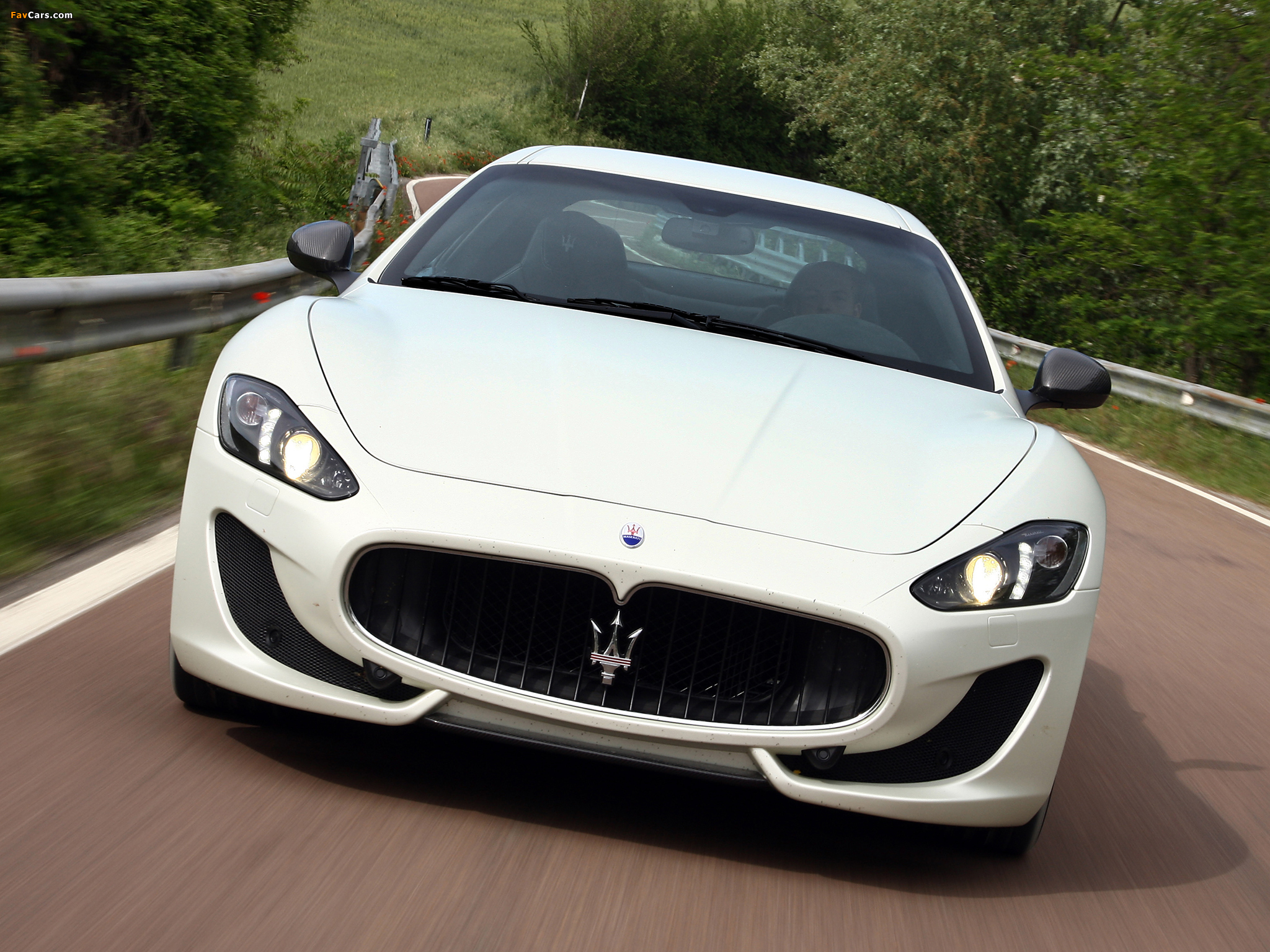 Maserati GranTurismo Sport MC Line 2012 images (2048 x 1536)