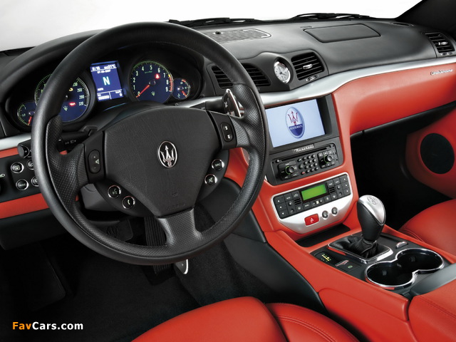 Photos of Maserati GranTurismo 2007 (640 x 480)