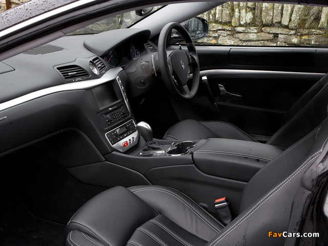 Photos of Maserati GranTurismo UK-spec 2007 (640 x 480)