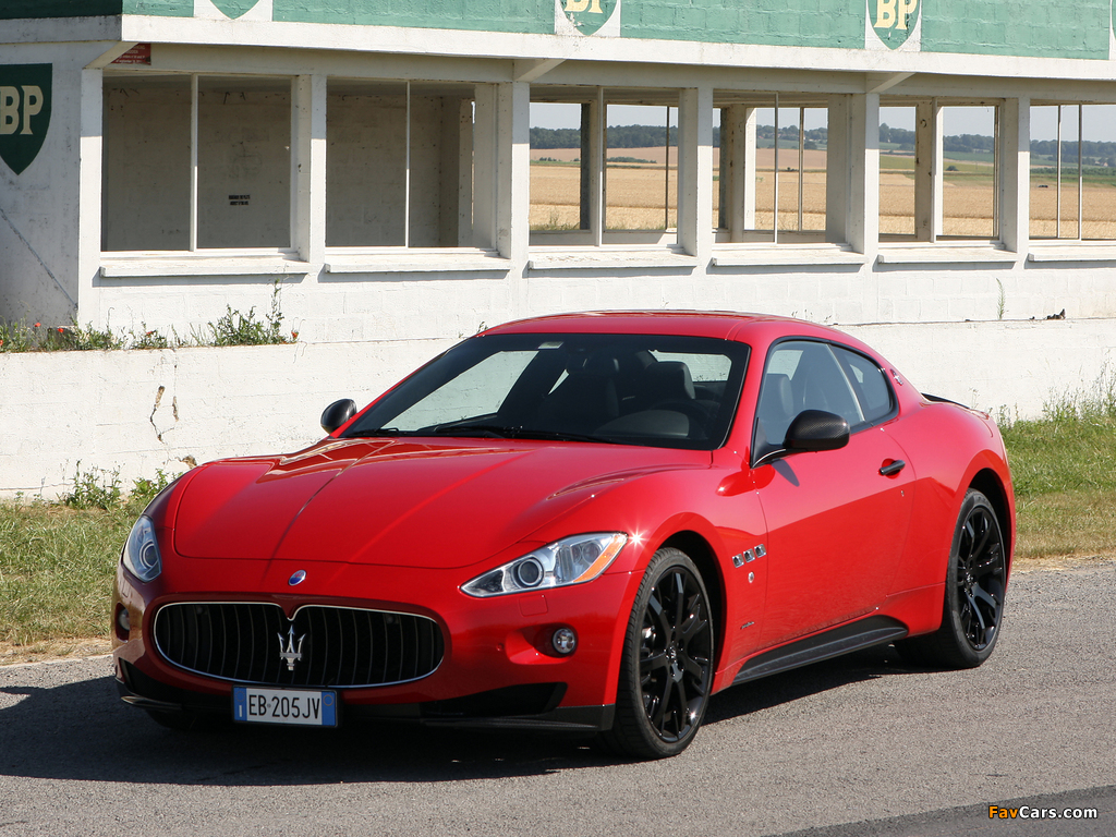 Photos of Maserati GranTurismo S MC Sport Line 2009–12 (1024 x 768)