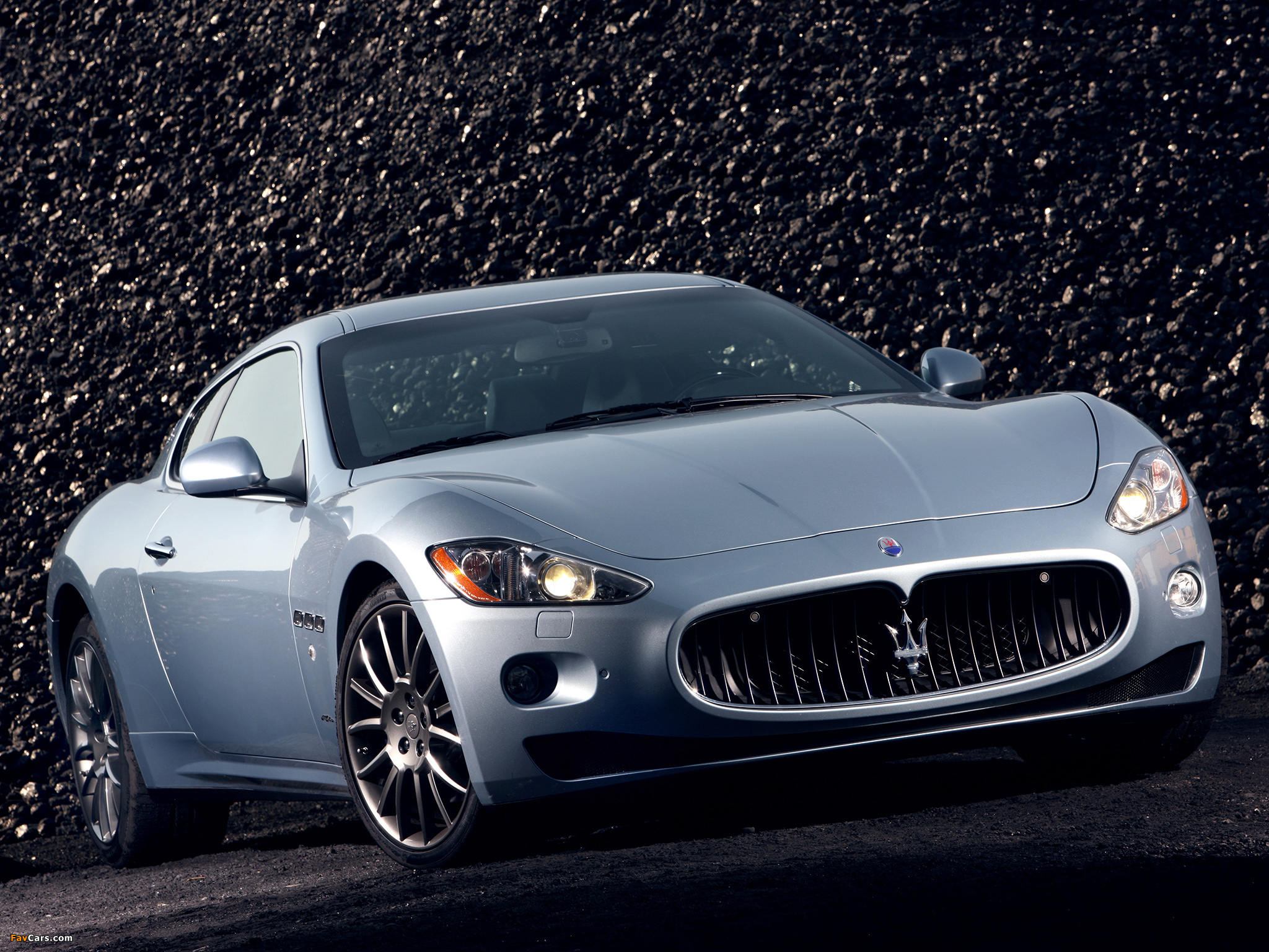 Photos of Maserati GranTurismo S Automatic 2009–12 (2048 x 1536)