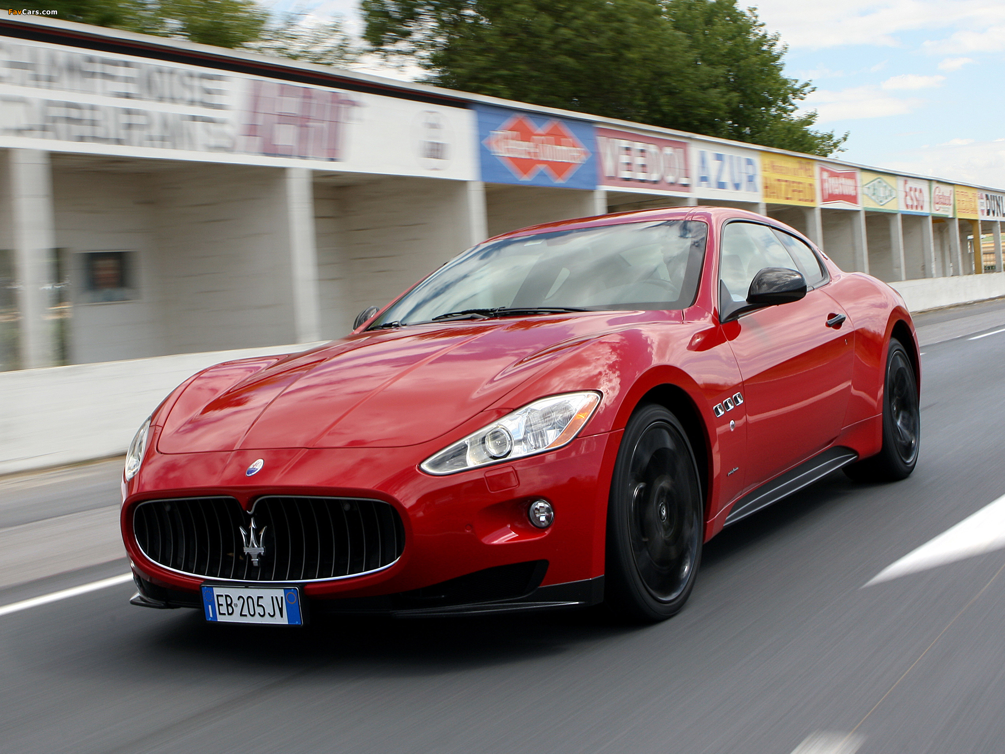 Pictures of Maserati GranTurismo S MC Sport Line 2009–12 (2048 x 1536)